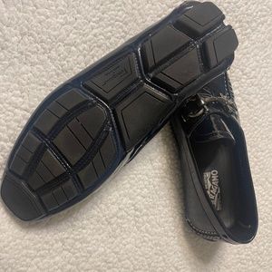Salvatore Ferragamo Parigi Gancini Driver Loafers Flat